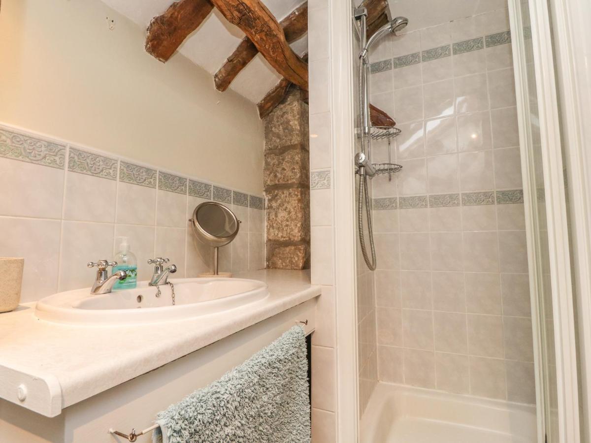 Beehive Cottage Bentham Dış mekan fotoğraf