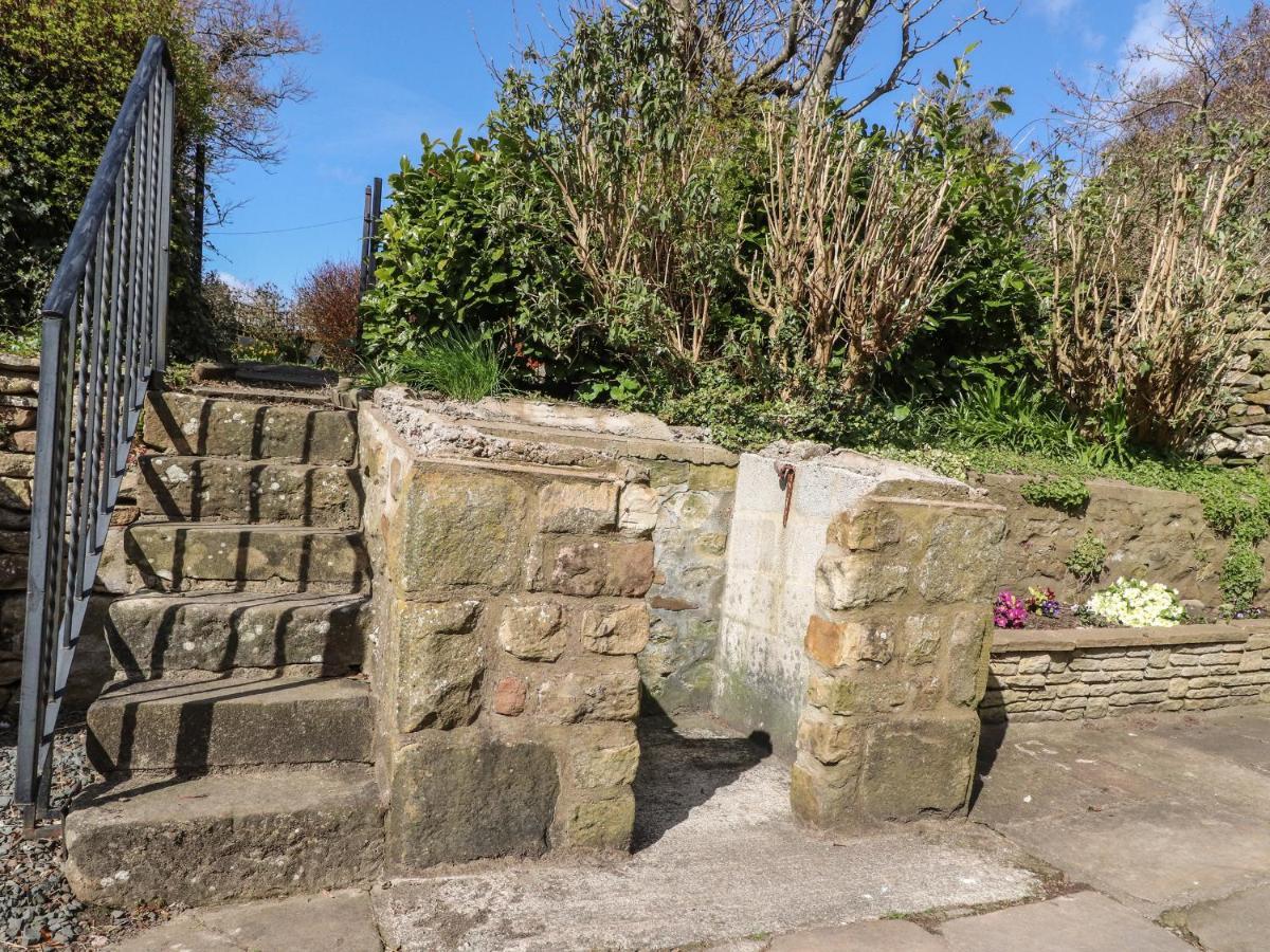 Beehive Cottage Bentham Dış mekan fotoğraf
